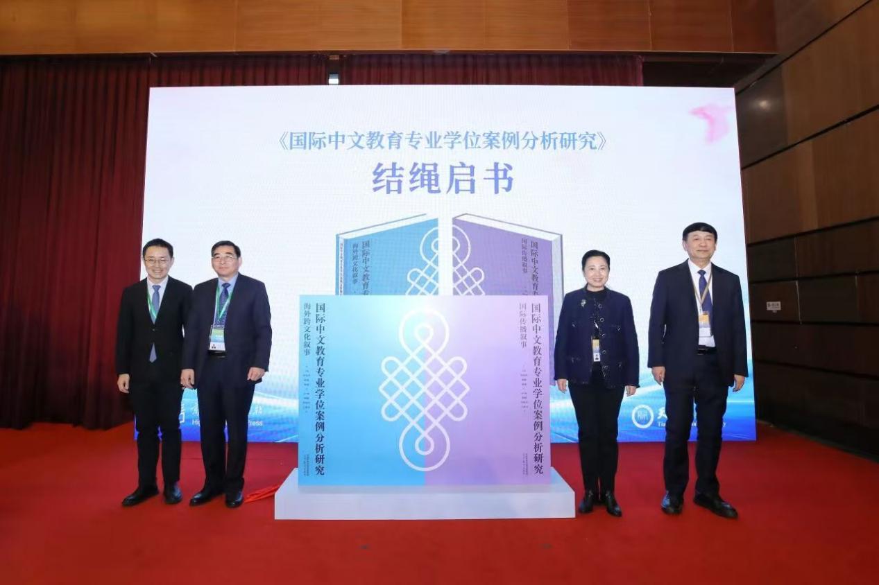 e41dd06bd92371242781e72041e7a962